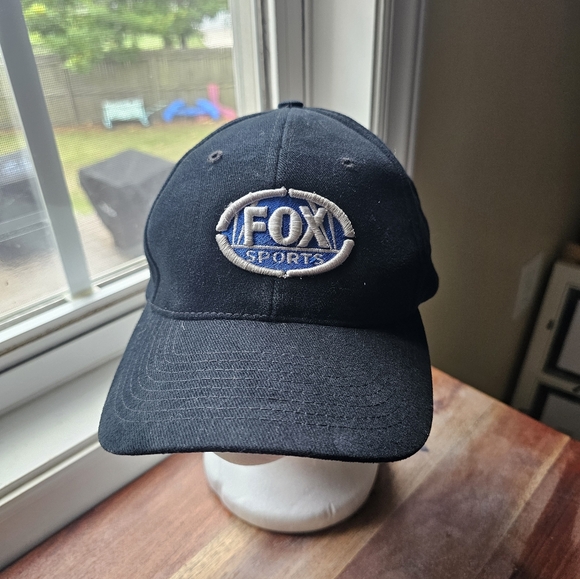 Vtg Fox Sports Hat Cap Baseball Cap Hat Black Nissin Cap Embroidered‎ Adjustable - Picture 1 of 6